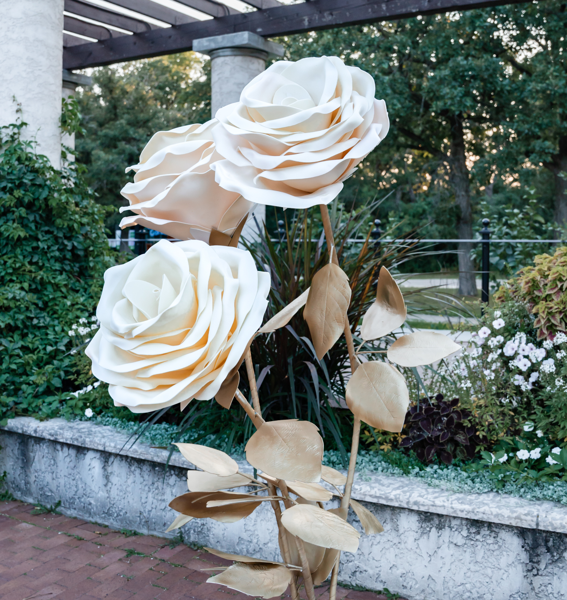 'Luxe Champagne' Bouquet Stand