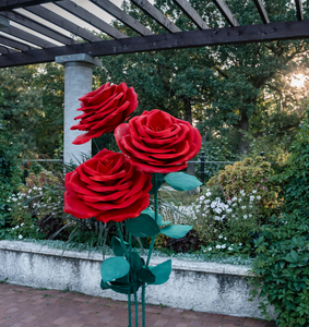 'Endless Beauty' Bouquet Stand